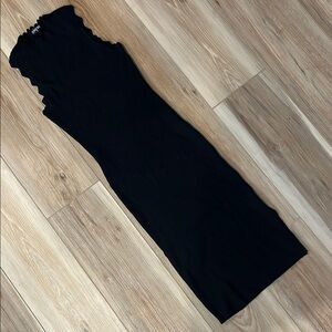 Women’s body con ribbed sweater dress sleeveless